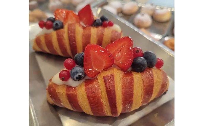 DAL 1993 BASILE - PASTICCERIA GELATERIA TAVOLA CALDA
