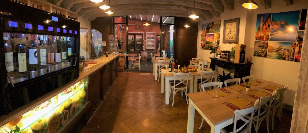 Ambiente del ristorante Osteria Delicati