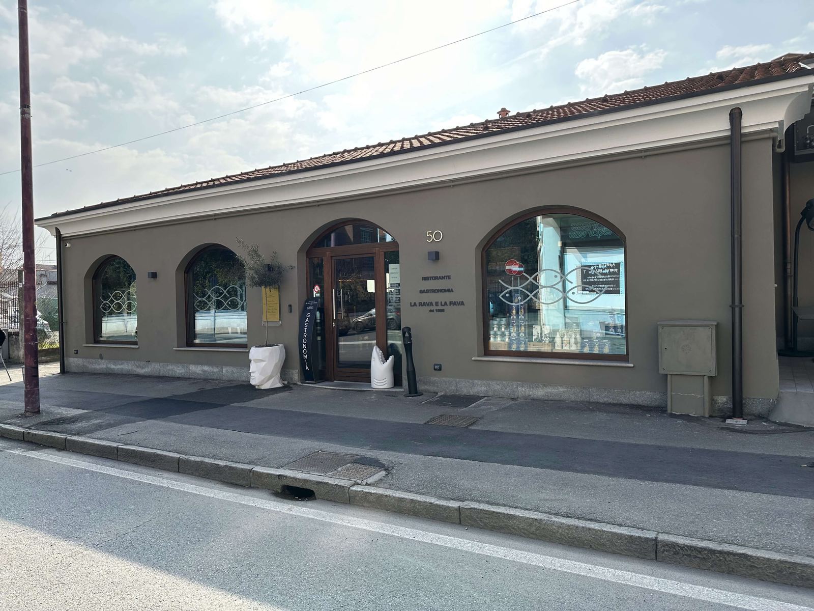 Interno del Ristorante La Rava E La Fava a Ivrea