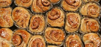 Vetrina della pasticceria Antica Pasticceria Dell'Artista a Terni