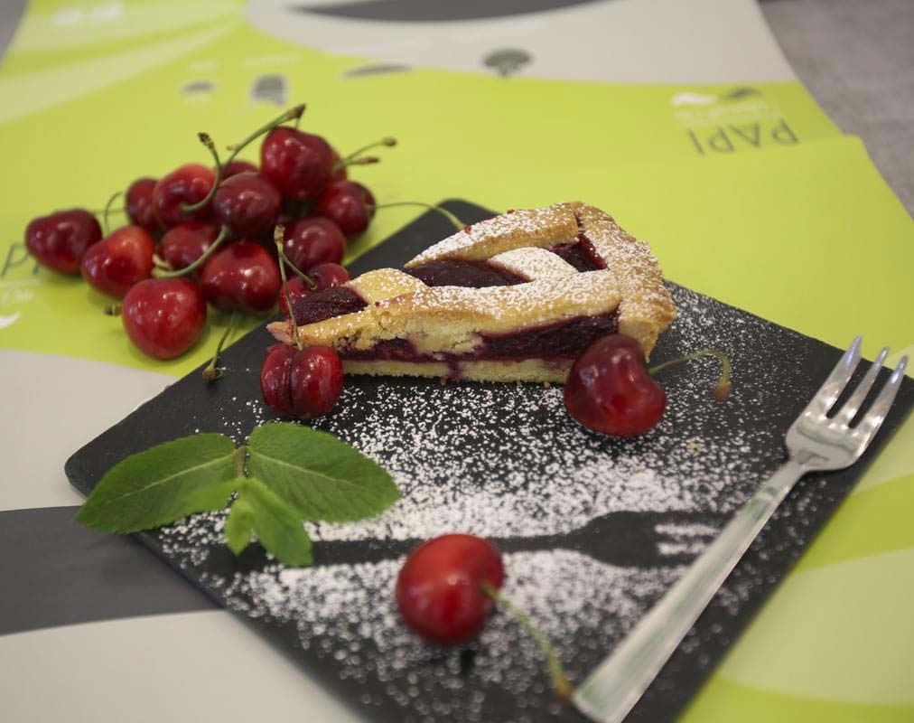 Crostata di produzione propria della pasticcera di Papi