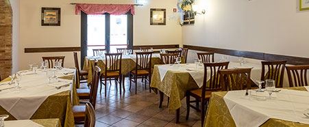 Sala interna del ristorante Antica Fornace