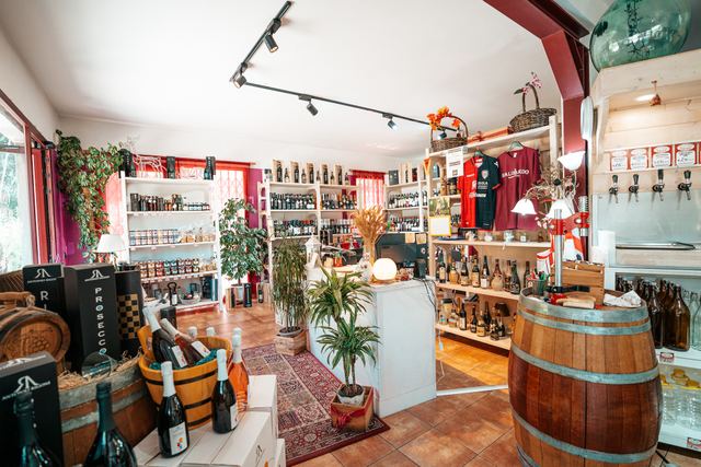 IN VINERIA DA RENATO