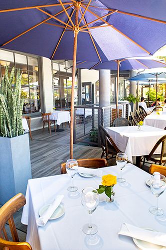 Patio esterno della location di Ca' Dario Ristorante a Montecito
