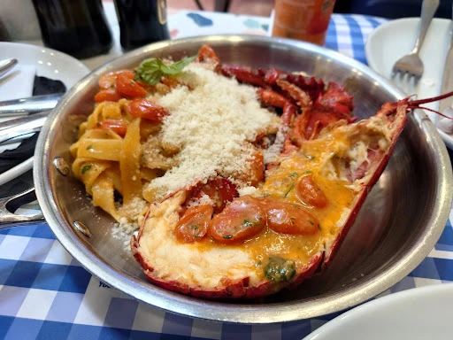 Veduta del locale PaStation