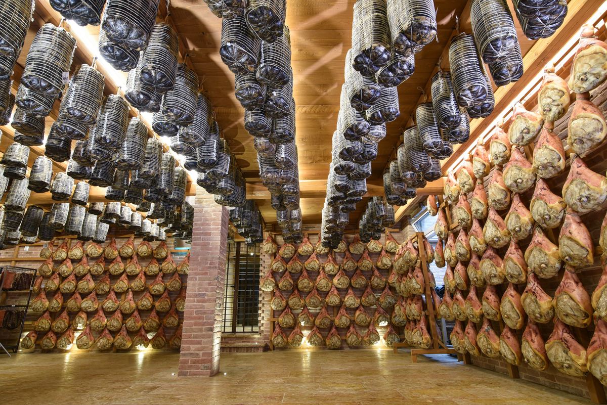 La Càneva, antica cantina di stagionatura di Bertelli Salumi