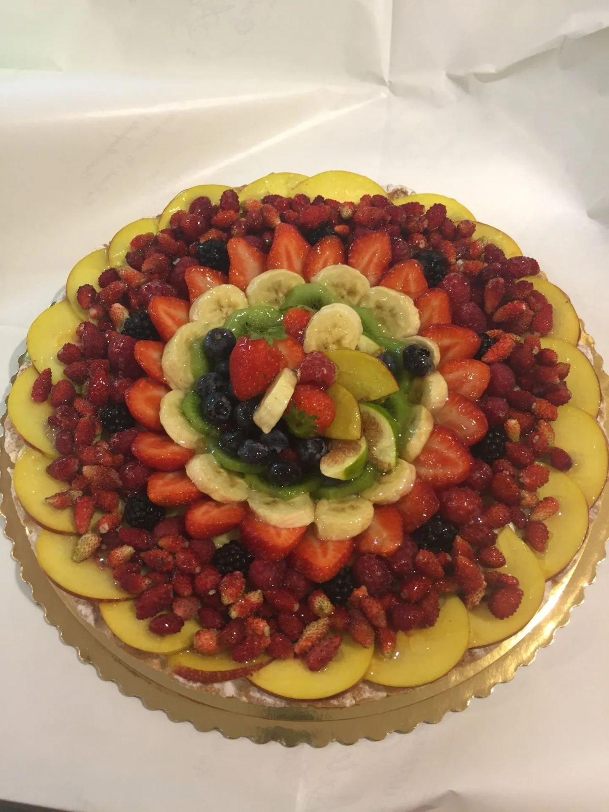 Vetrina con specialità artigianali di Pasticceria Arte Dolce