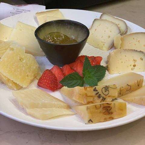 Auswahl an Käse und Wurstwaren von Al Boccondivino - Osteria Con Cucina