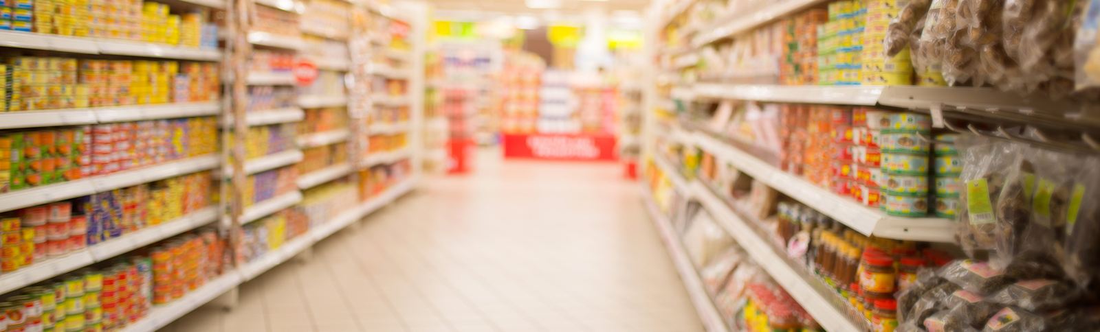 Ingresso del supermercato Il Pinguino Market a Pantelleria