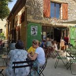 Esterno della Trattoria La Pergola a Orbetello