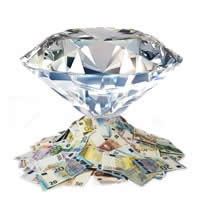 Valutazione di gioielli con diamanti certificati presso Compro Oro Menditti Fabrizio