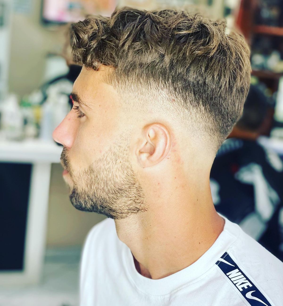 Area dedicata ai servizi barbiere da POMPETTI HAIR