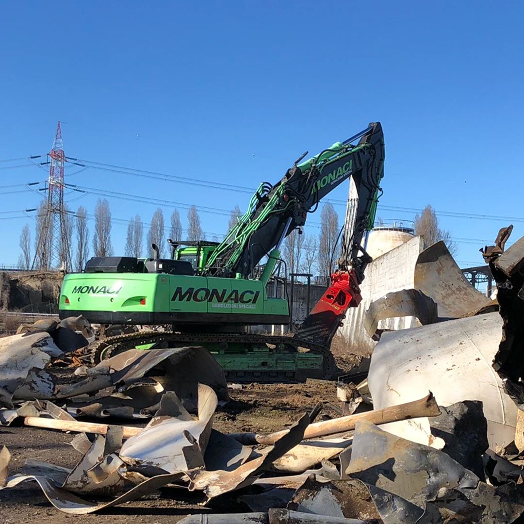 Decommissioning of industrial sites carried out by Monaci Demolizioni Speciali