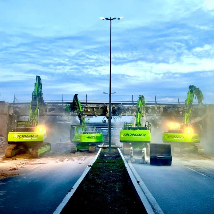 Demolition and deconstruction of bridges and viaducts carried out by Monaci