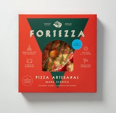 Pizza Pesto e Pomodorini di Fortezza Italiana