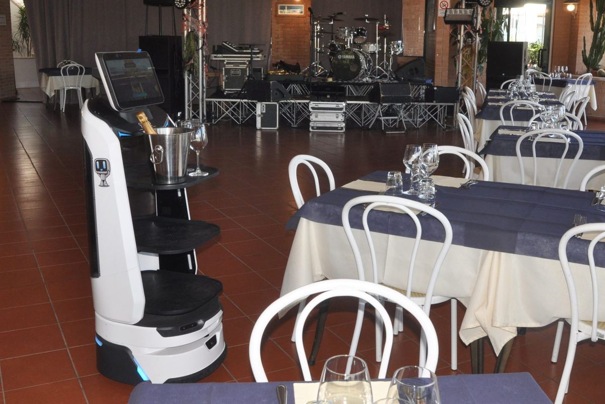 Sala interna Calypso Dance Follonica