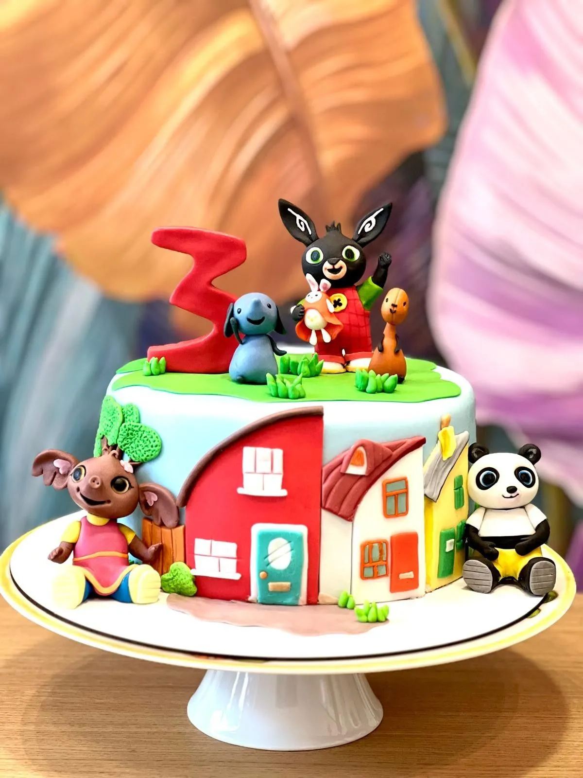 Handcrafted decorated cake by TROPICAL MALDESTRO - Cake & Cookie Studio