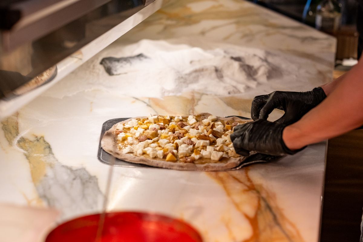 La sala di Celsius Pizzeria a Lecce