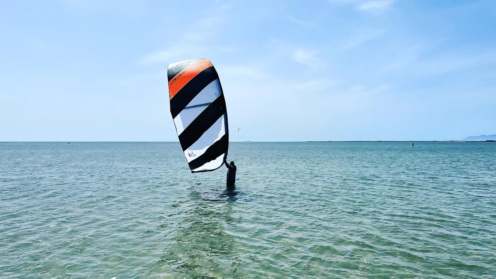 Kitesurf nella laguna dello Stagnone con Kite Club Marsala