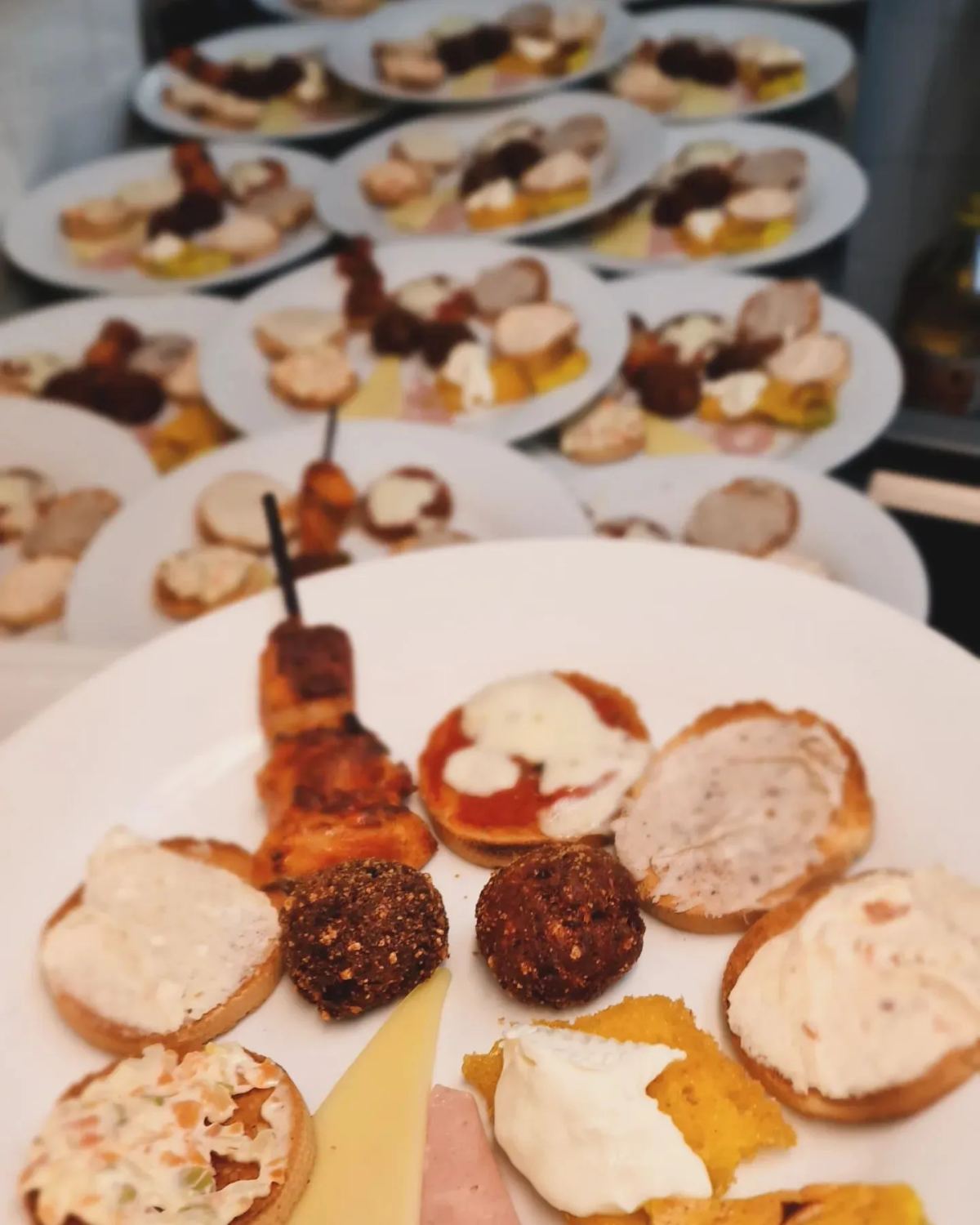 Aperitivo al bar NuovaEra