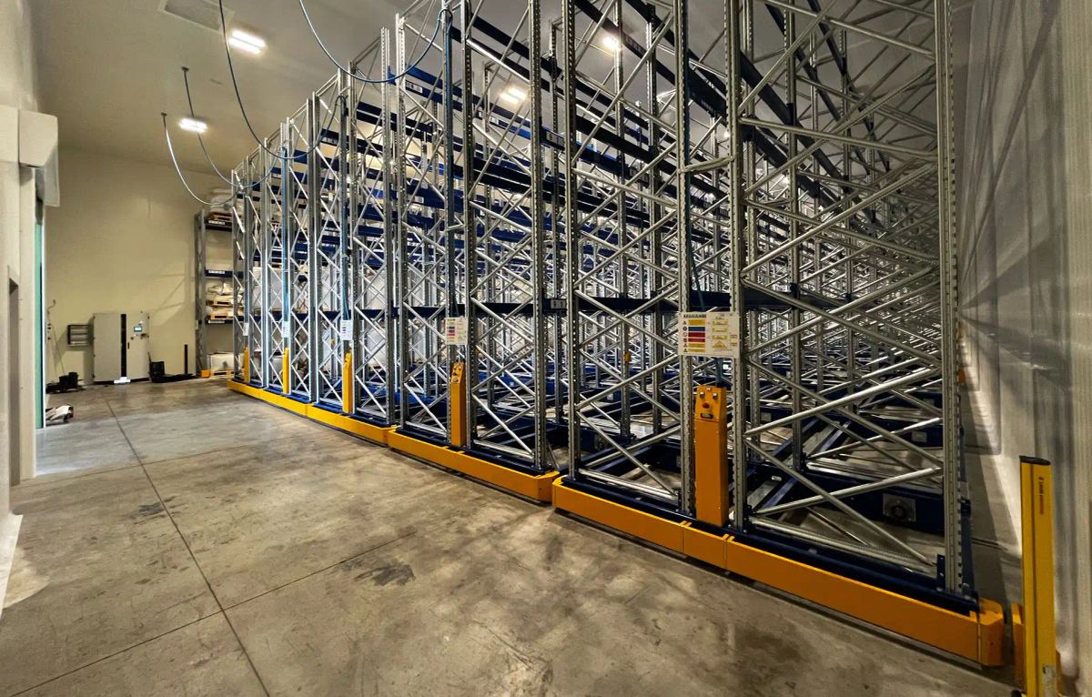 Sistema di magazzino compattabile FERALL
