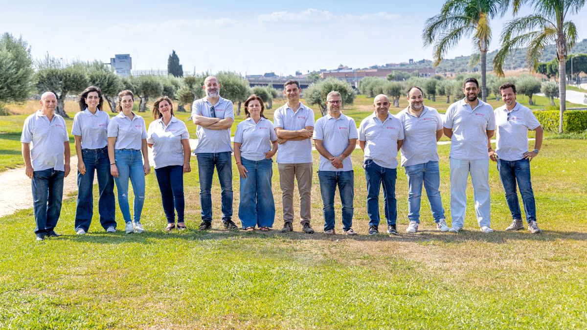 Il team di professionisti di PETRARCA Srl a Camporotondo Etneo