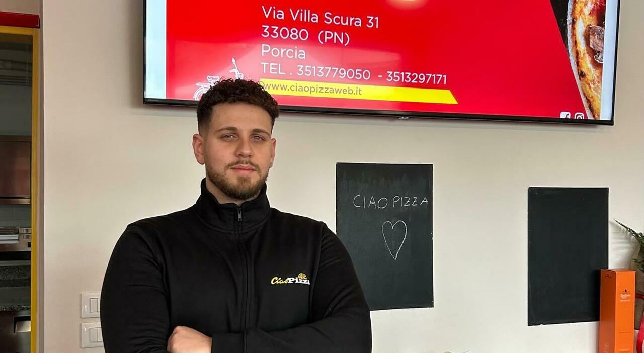 Il locale CIAO PIZZA a Porcia con bancone e area di lavorazione