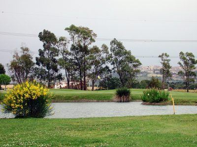 Buca 5 del campo del Marina Velka Golf Club