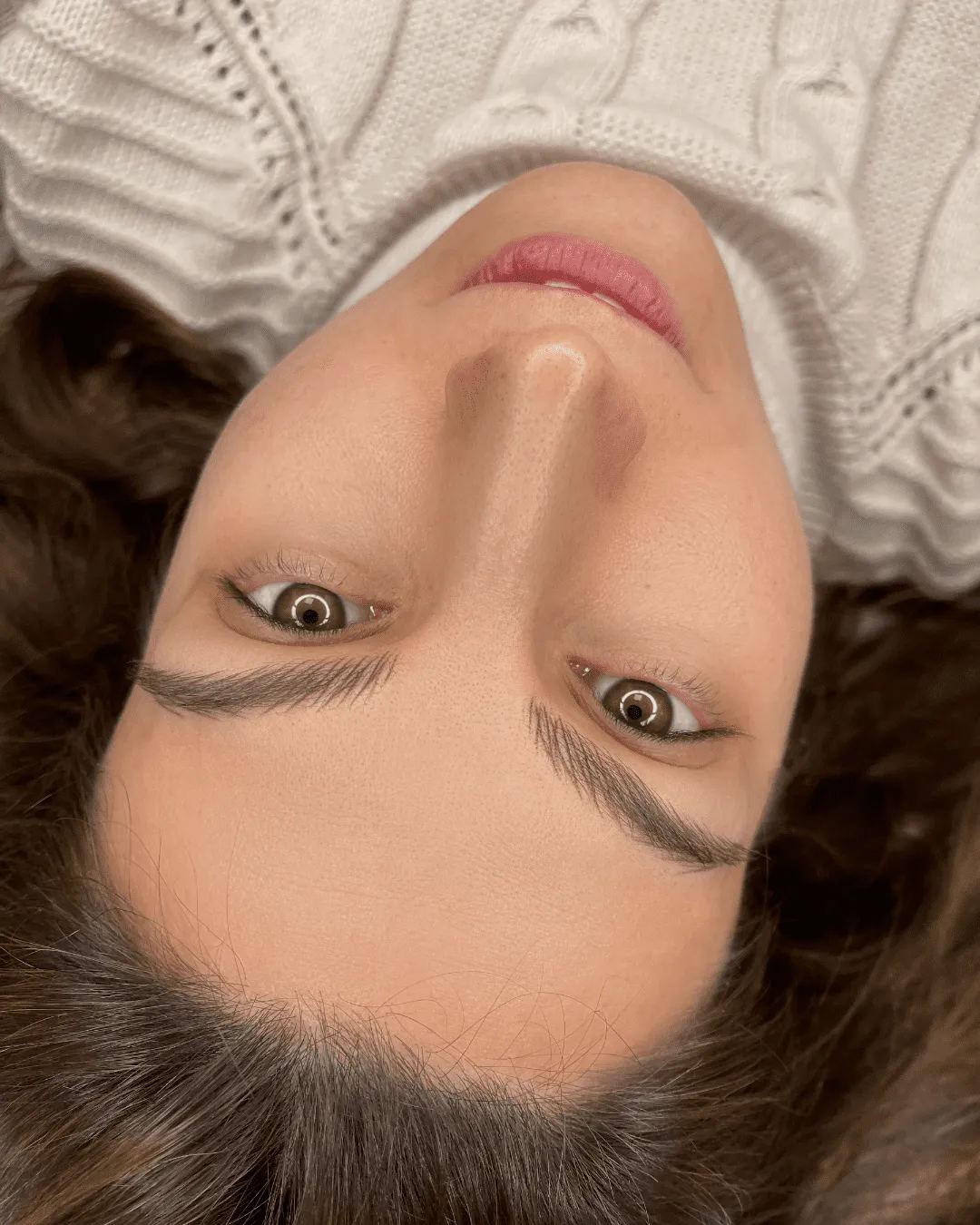 Trattamento trucco permanente sopracciglia