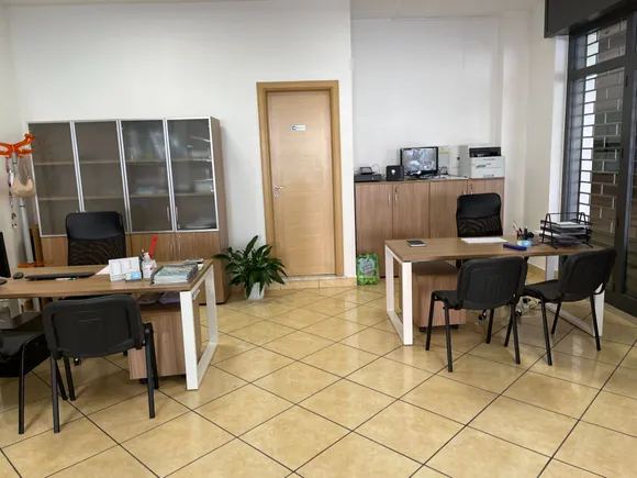 Oficina de ASC PISCINE en Santa Maria Capua Vetere