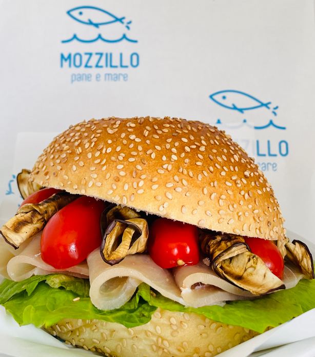 Panino con pesce spada da Mozzillo Pane&Mare