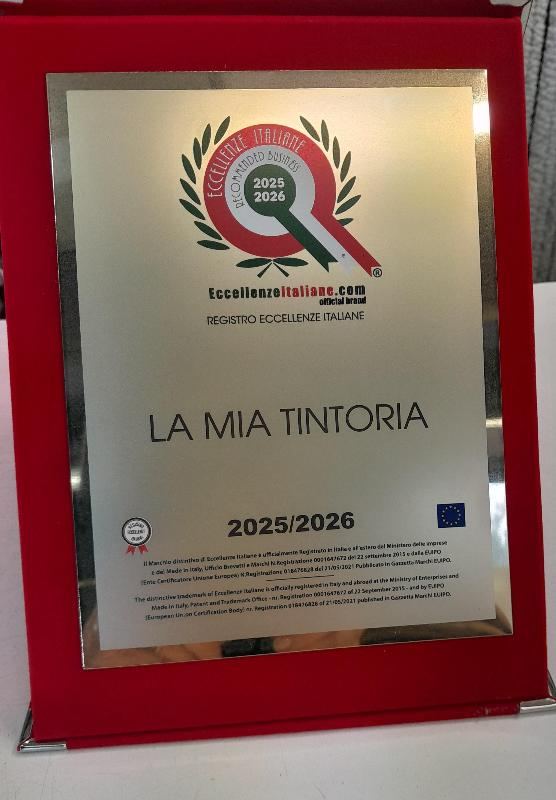 Esterno del negozio LA MIA TINTORIA a Casalpalocco