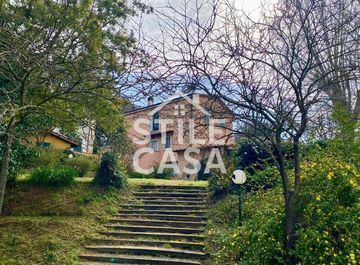 Villa con parco a Crespina Lorenzana in portafoglio Stile Casa Agenzia Immobiliare