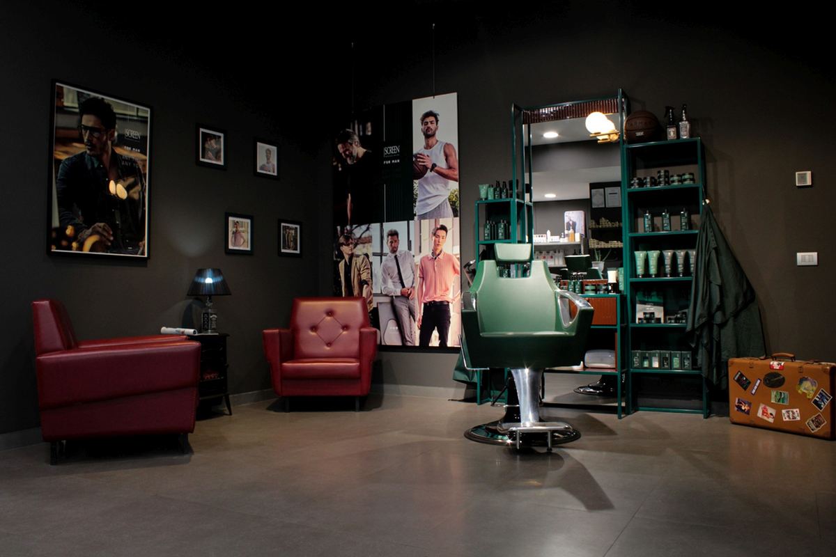 Interno del salone Tagliati X il Successo a Perugia