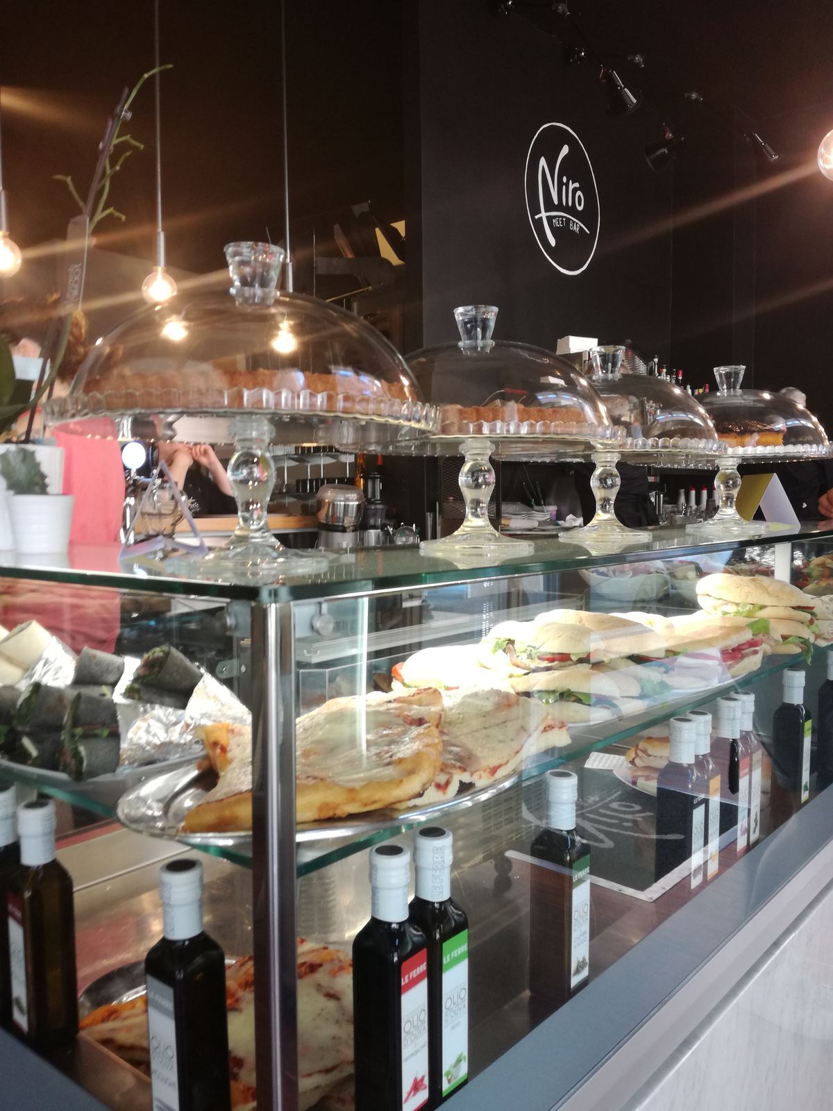 Vista del locale Niro Meet Bar