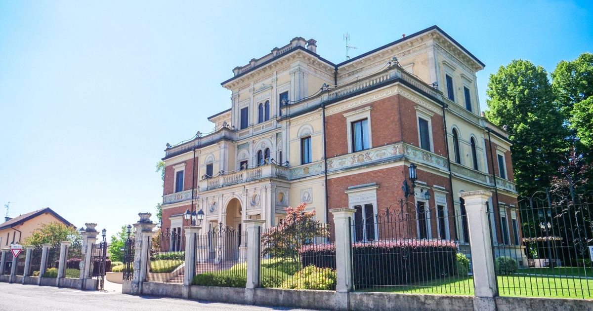 La villa storica di Hotel Villa Borghesi nel cremonese