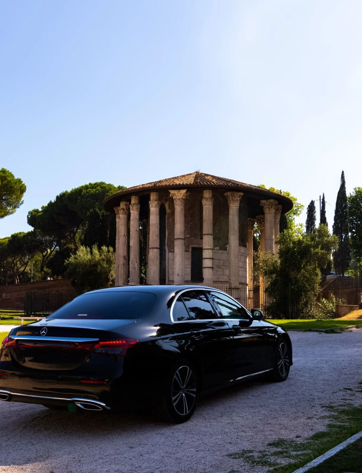 Tour verso la Costiera Amalfitana con Automotive Luxury Rome