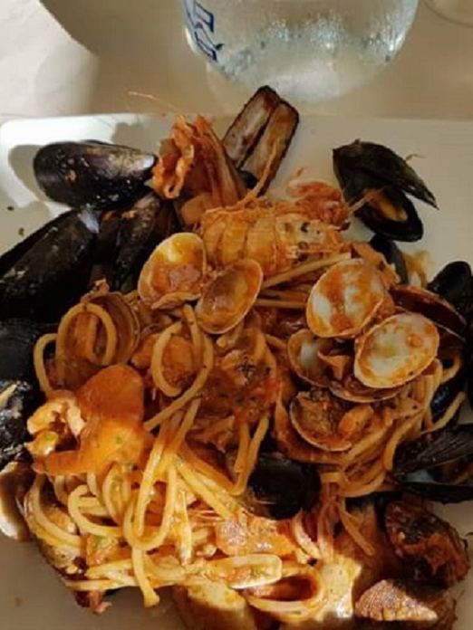 Spaghetti allo scoglio alla Trattoria Da Beppe