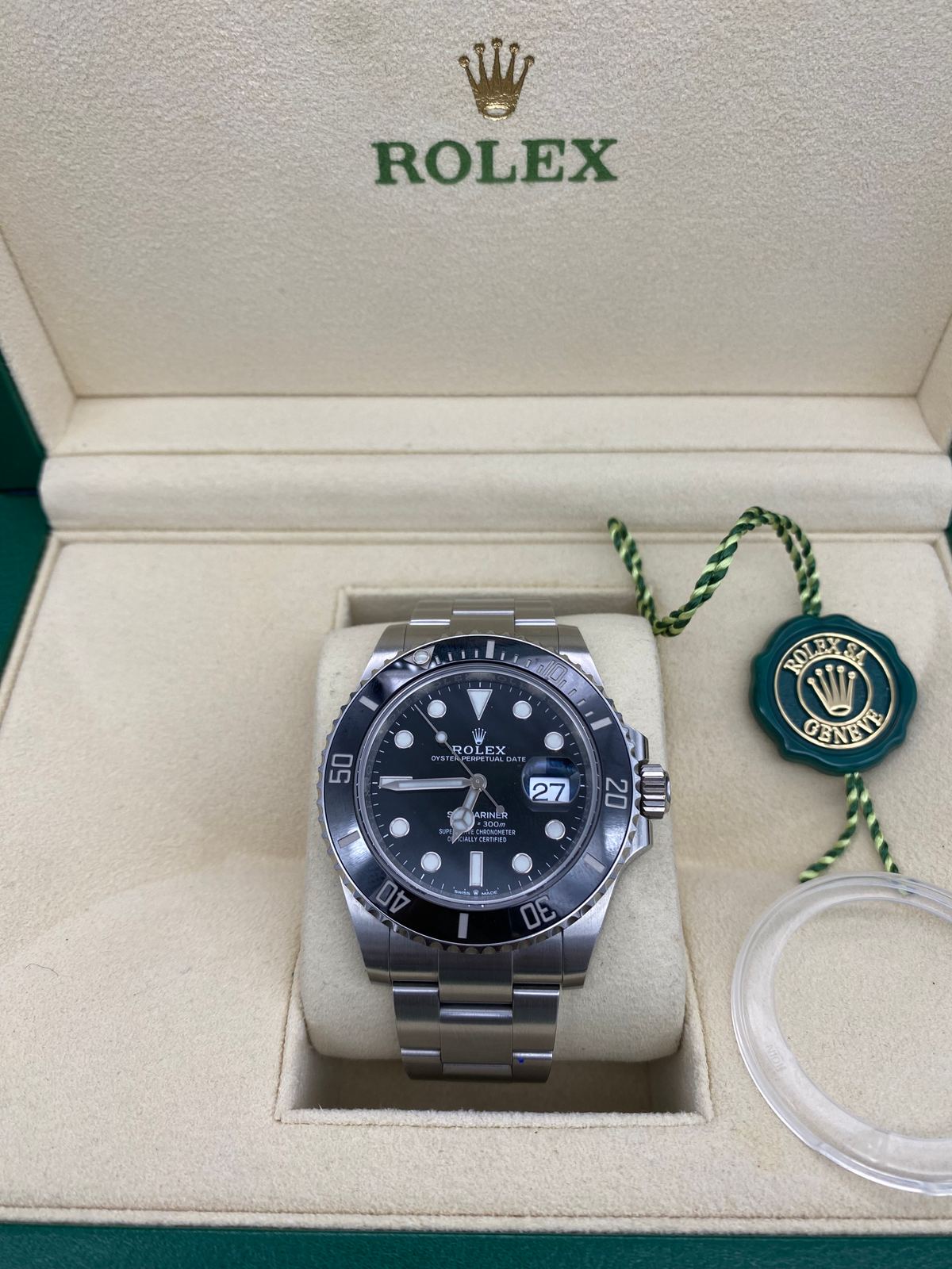 Rolex Submariner in acciaio con quadrante nero valutato da OROSHOP24