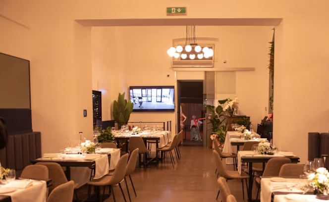 Interno del Convi Bistrot nel centro storico di Pompei