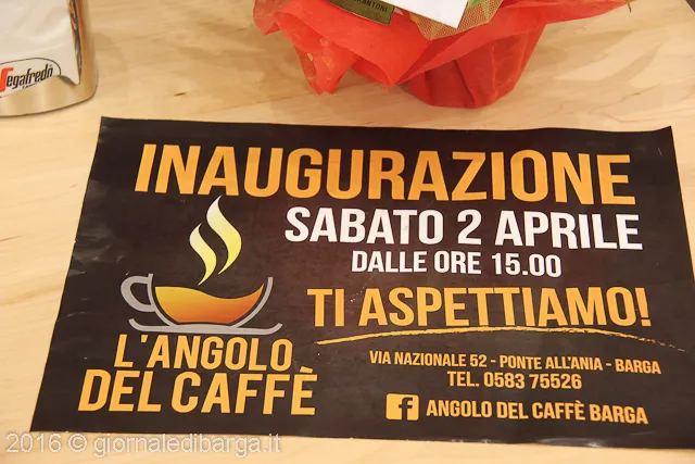 Interni rinnovati de L'Angolo del Caffè a Ponte all'Ania