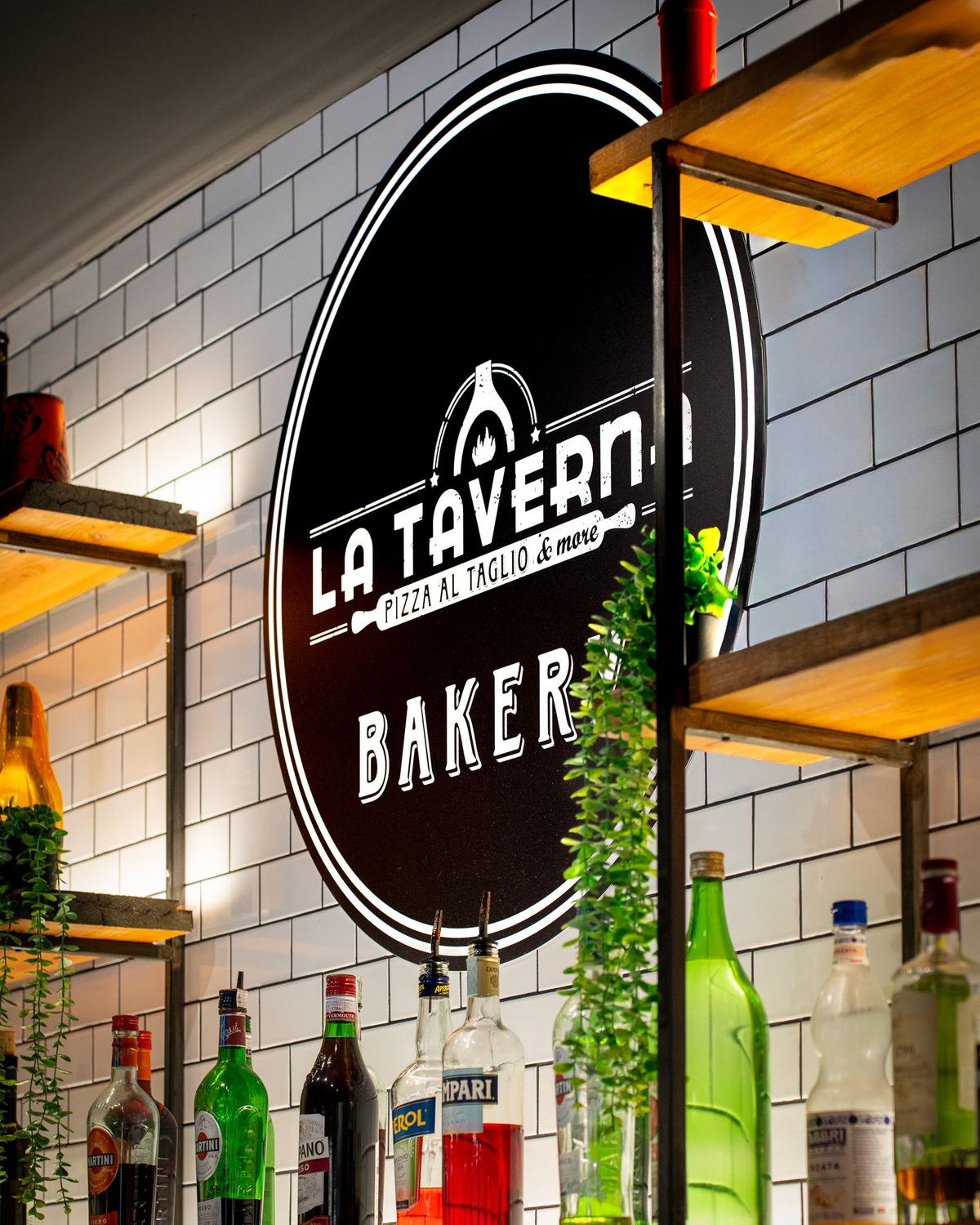 Die handwerkliche Produktionswerkstatt von LA TAVERNA BAKERY