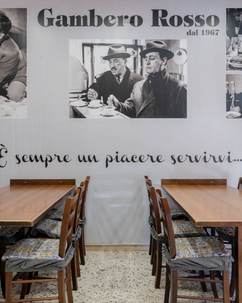 Sala del ristorante Al Gambero Rosso a Trapani