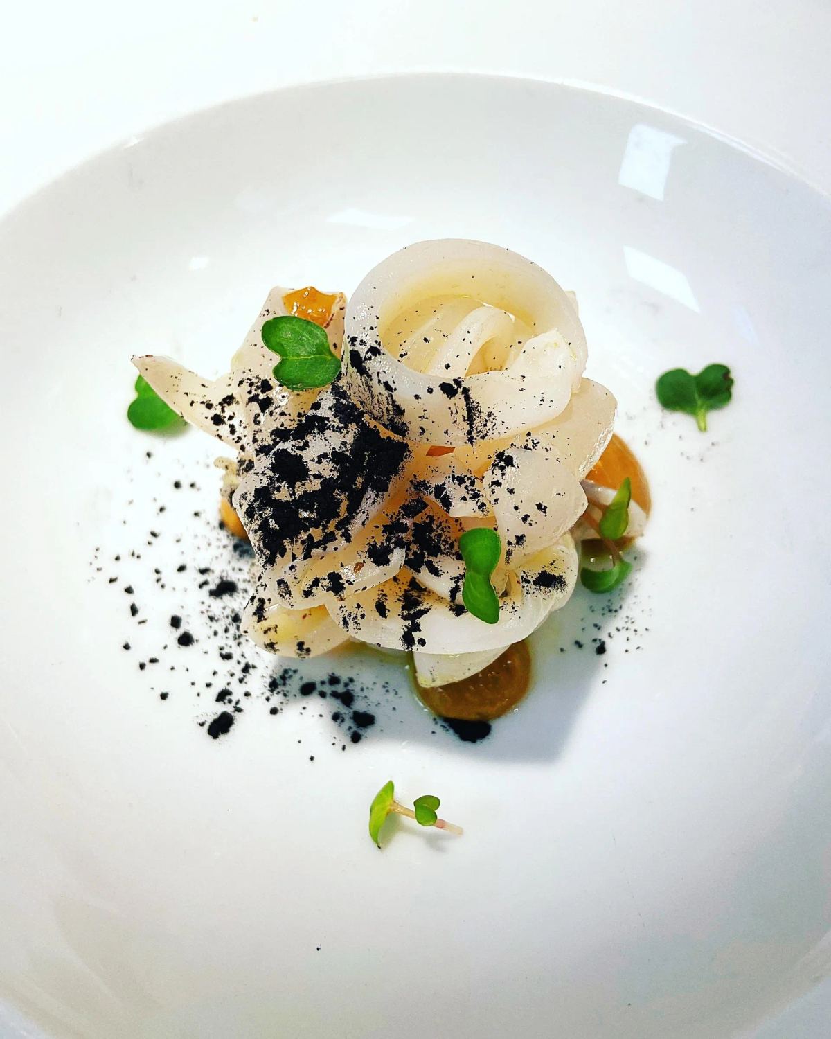 Insalata di seppie preparata dall'Osteria Gallo d'Oro