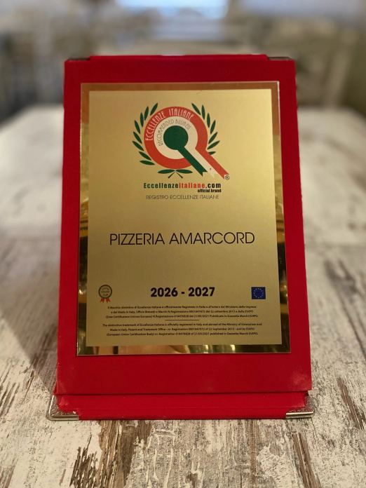 PIZZERIA AMARCORD