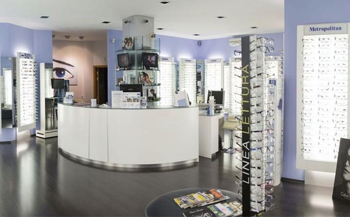 Visual Company di Francesco Fumarola Primo centro di progettazione occhiali In Italia con tripla garanzia
