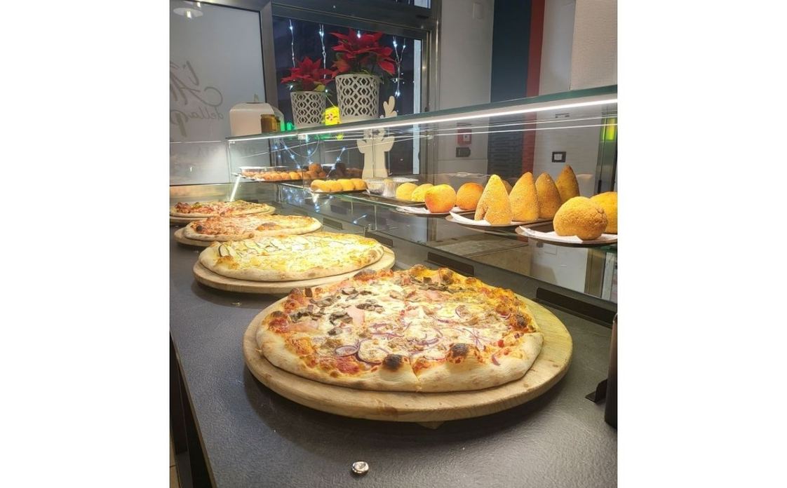 L'ANGOLO DELLA PIZZA