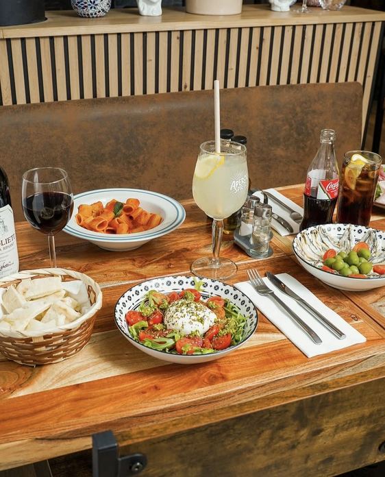 AMUNI Restaurant