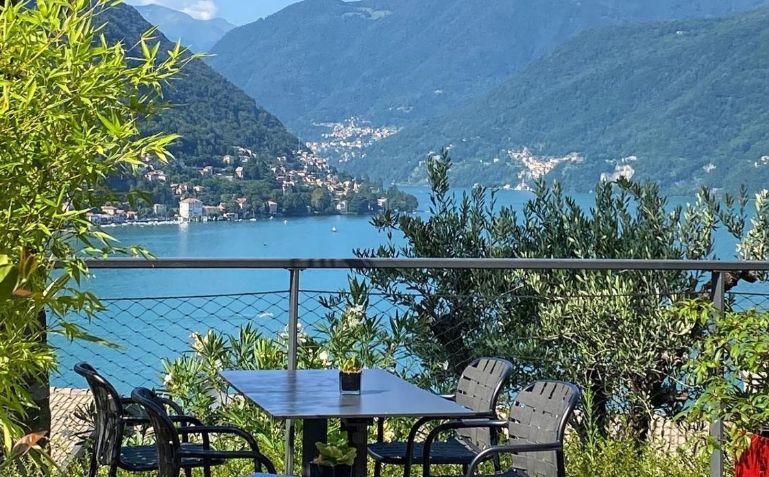 HOTEL LAGO