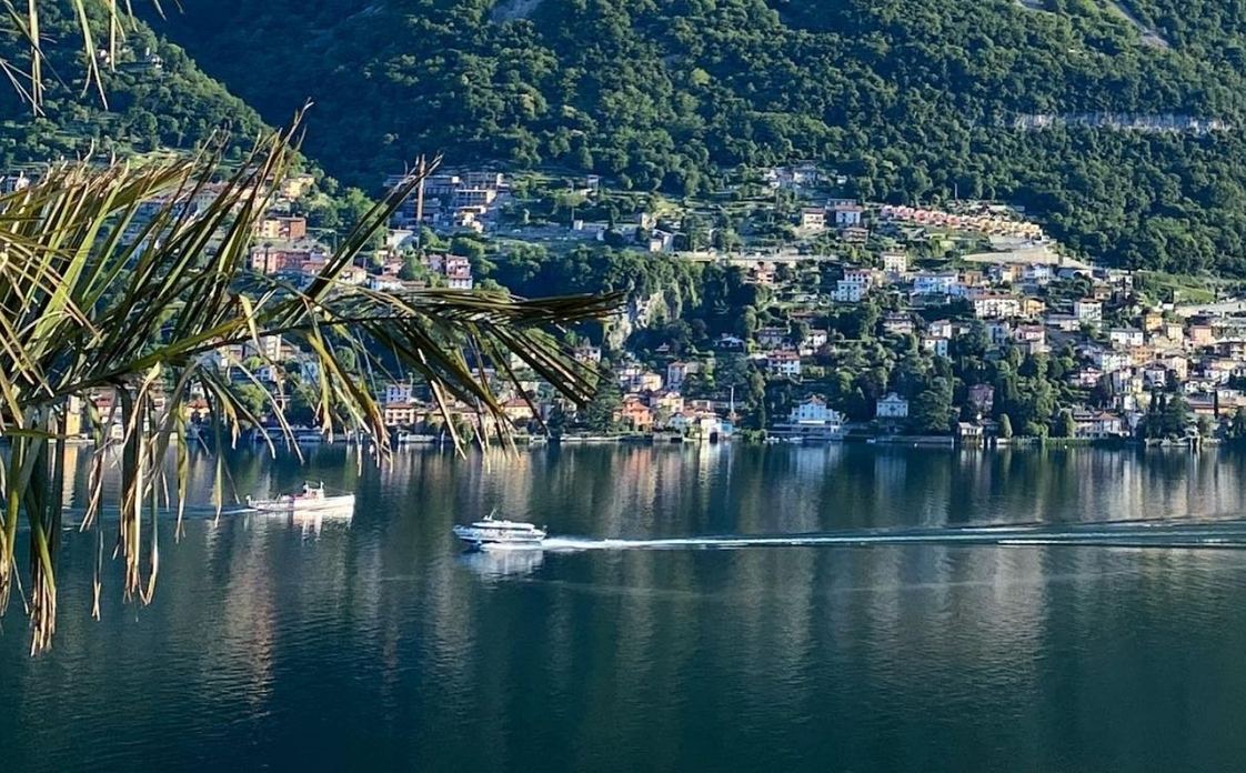 HOTEL LAGO